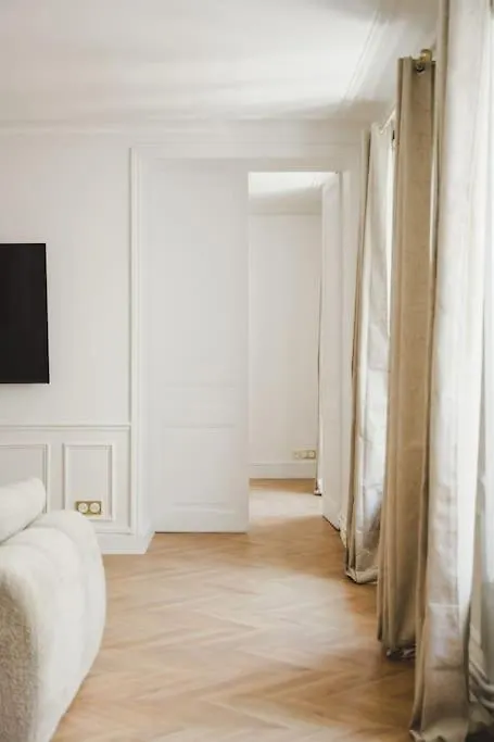 Appartement De Luxe 6P - Muette Trocadero Paris 0*,  France